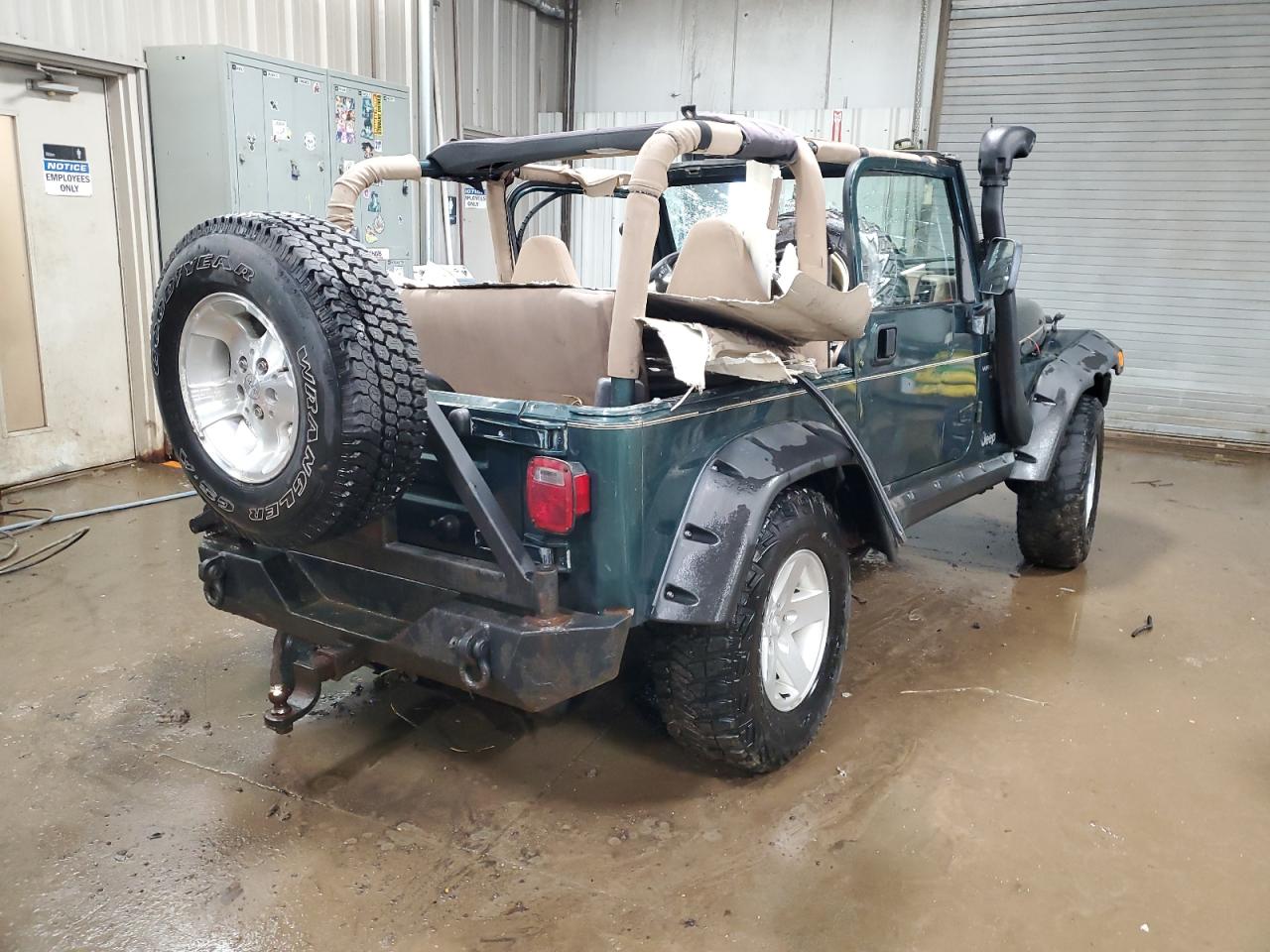 1j4fy49s6xp496061 1J4FY49S6XP496061 1999 Jeep Wrangler / Tj Sahara