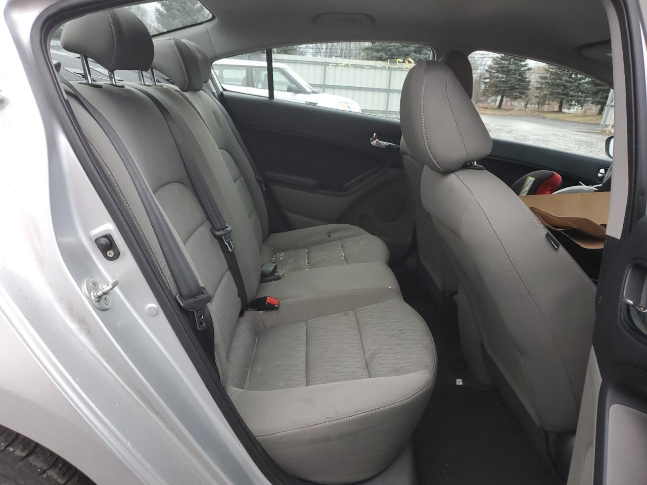 KNAFK4A61F5339356 2015 Kia Forte Lx