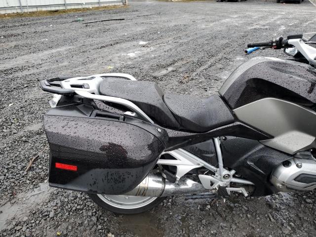 2016 BMW R1200 RT - WB10A1300GZ196085