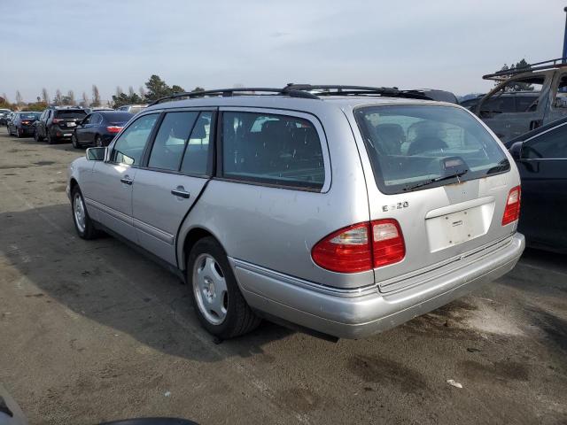 WDBJH65FXXA747184 1999 Mercedes-Benz E 320