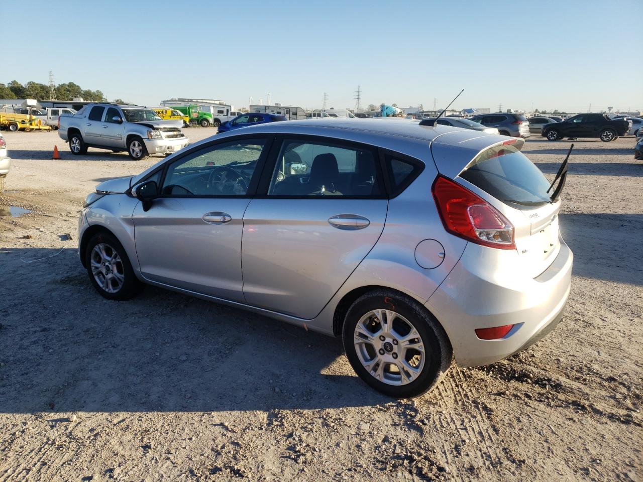 3FADP4EJ1GM104595 2016 Ford Fiesta Se