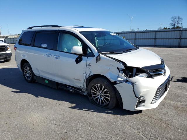 5TDYZ3DC0KS012339 | 2019 TOYOTA SIENNA XLE