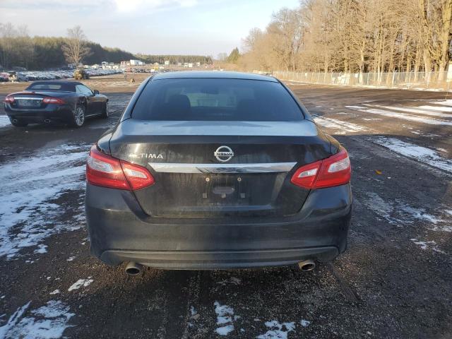 2017 Nissan Altima - Image 6