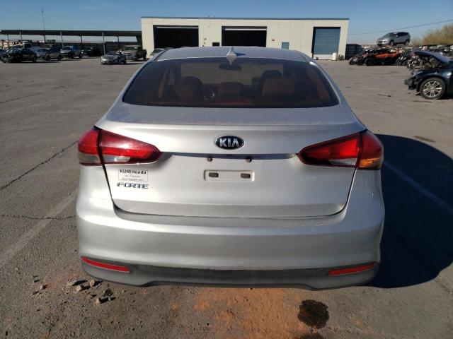 3KPFK4A77HE119643 | 2017 KIA FORTE LX