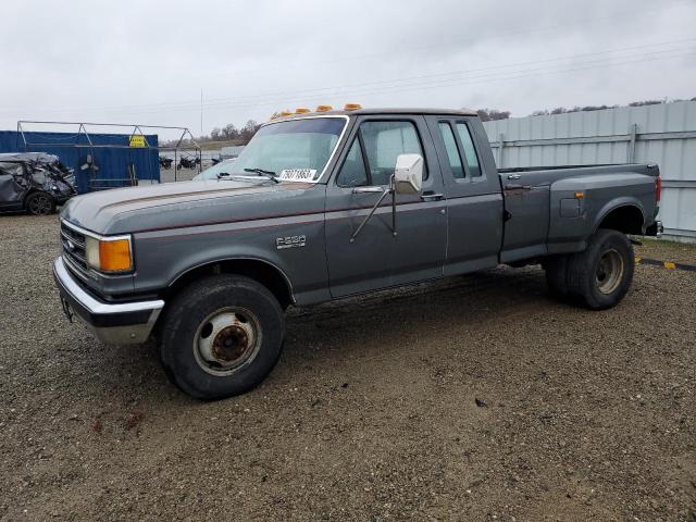 1990 Ford F-350 