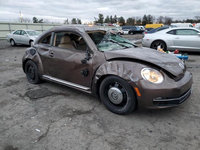 2016 VOLKSWAGEN BEETLE SE - 3VWJ17ATXGM606137