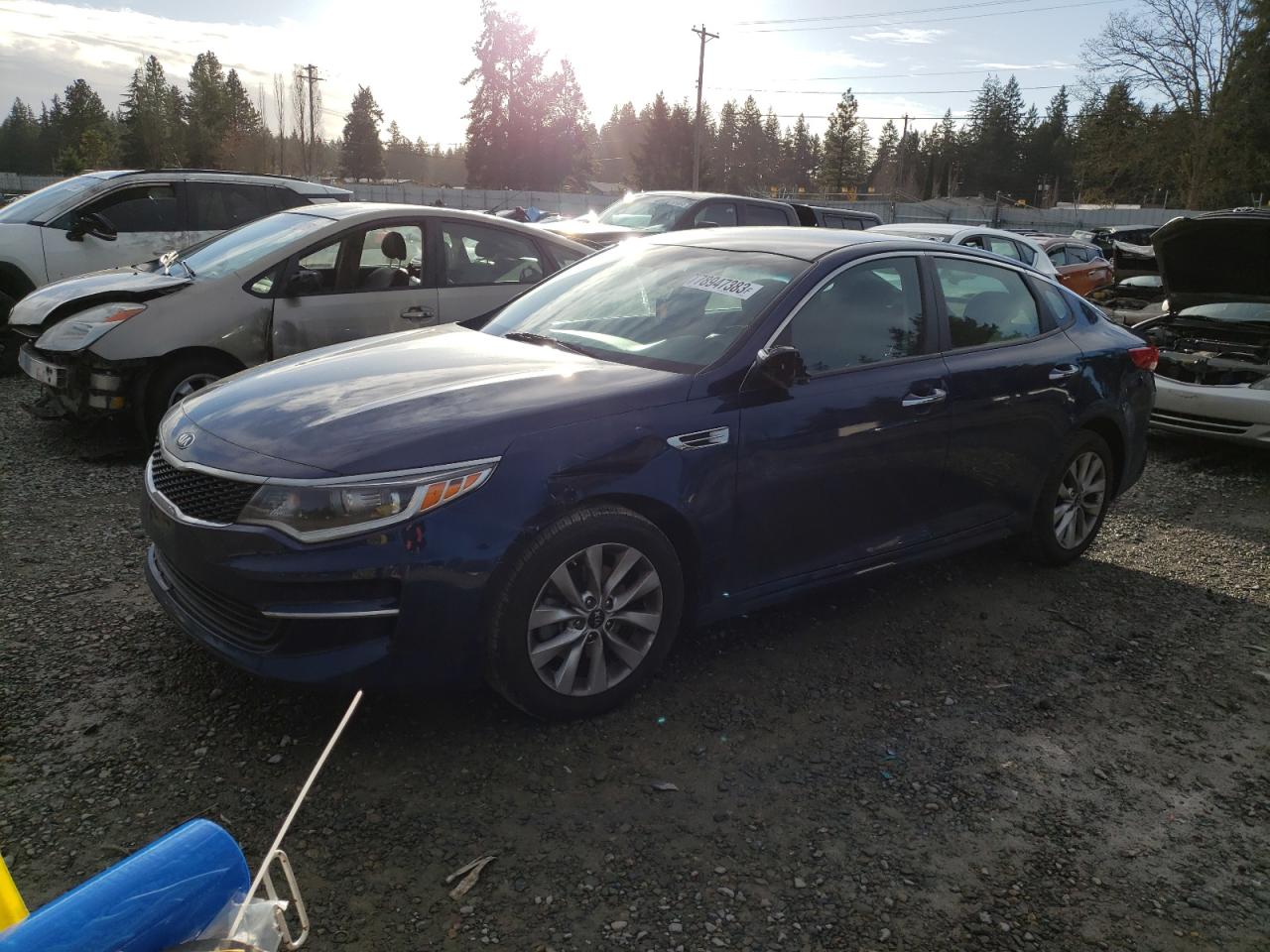 2017 Kia Optima Lx vin: 5XXGT4L35HG130210