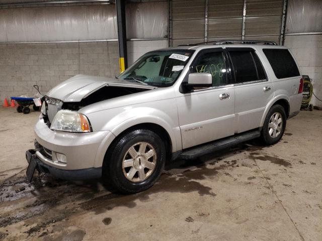 2005 Lincoln Navigator 