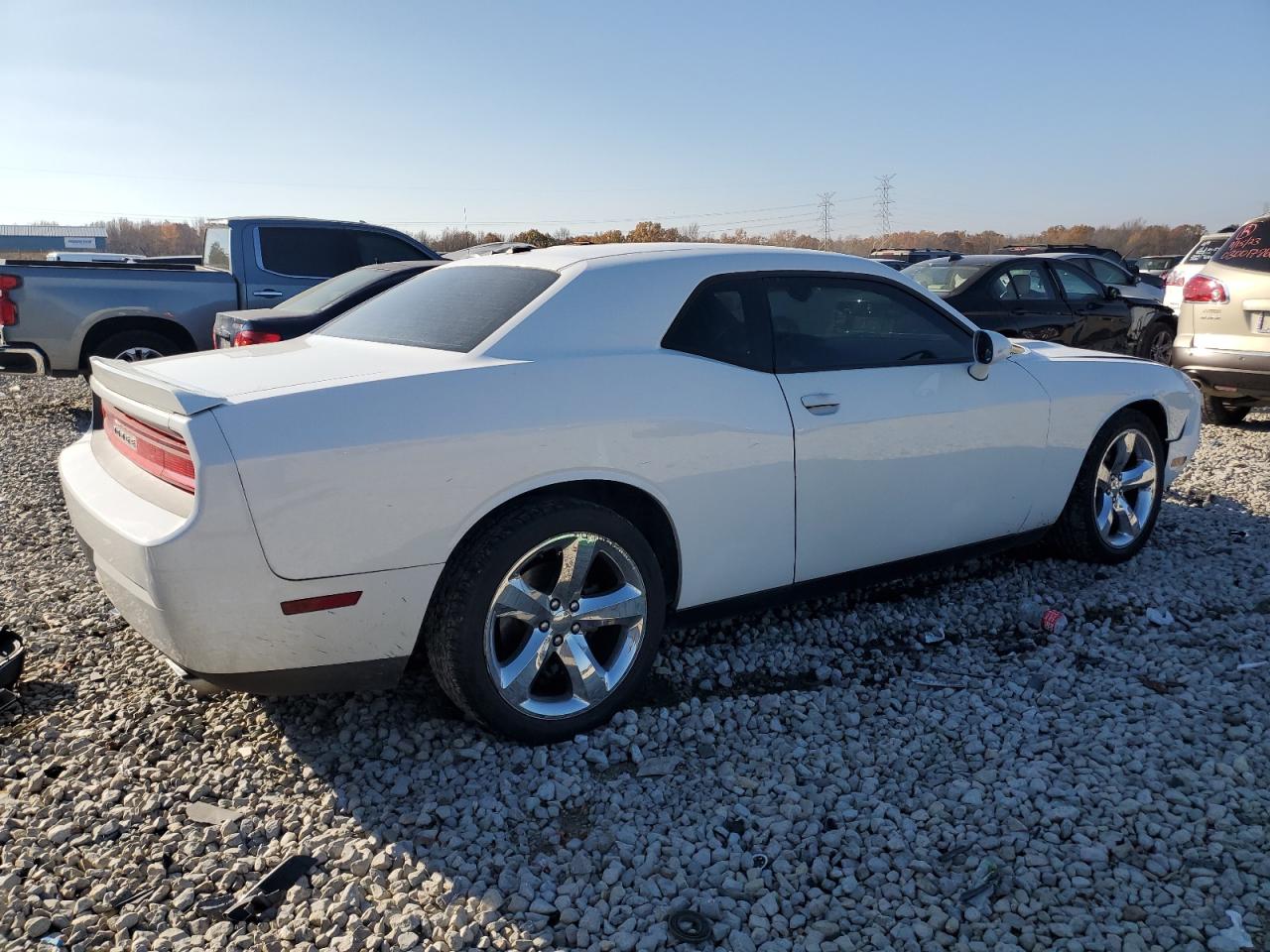 2C3CDYAG4DH649012 2013 Dodge Challenger Sxt