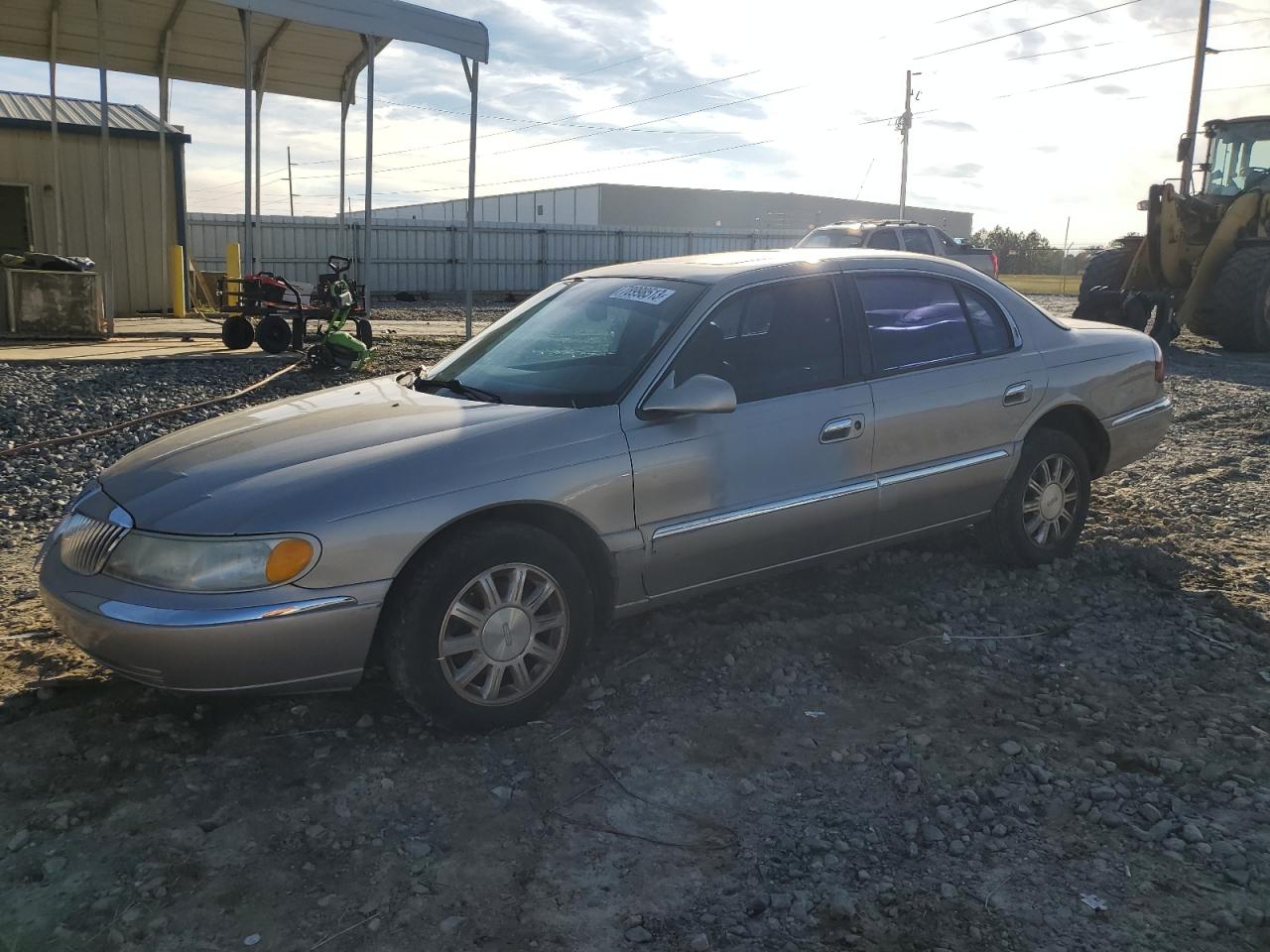 1LNHM97V52Y700299 2002 Lincoln Continental