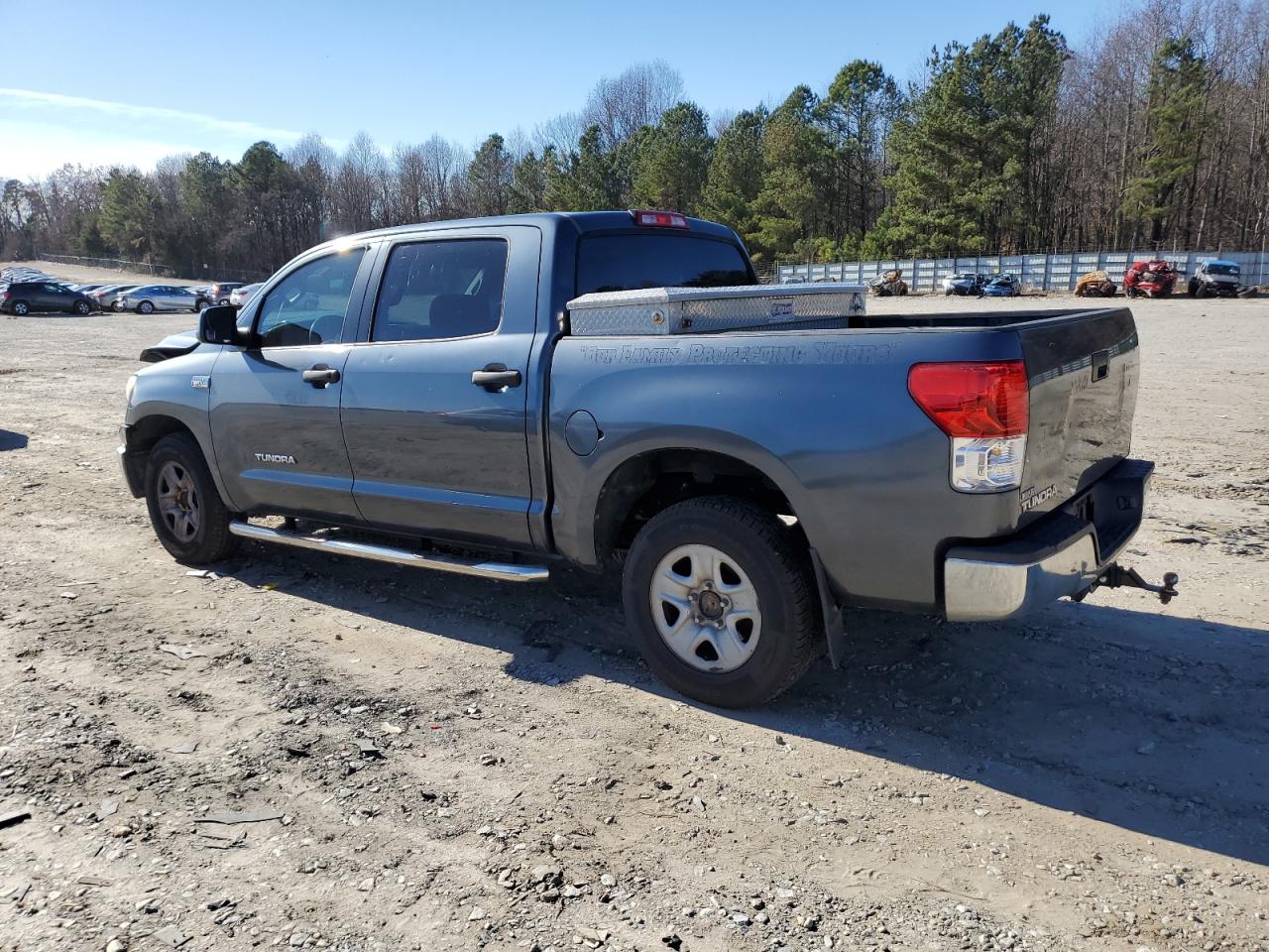 5TFEY5F18AX076876 2010 Toyota Tundra Crewmax Sr5