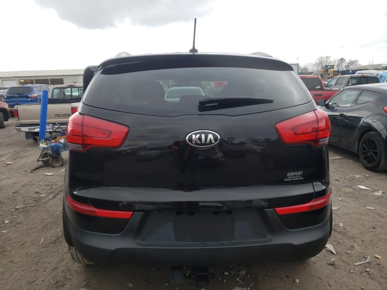 KNDPB3AC8G7860796 2016 Kia Sportage Lx