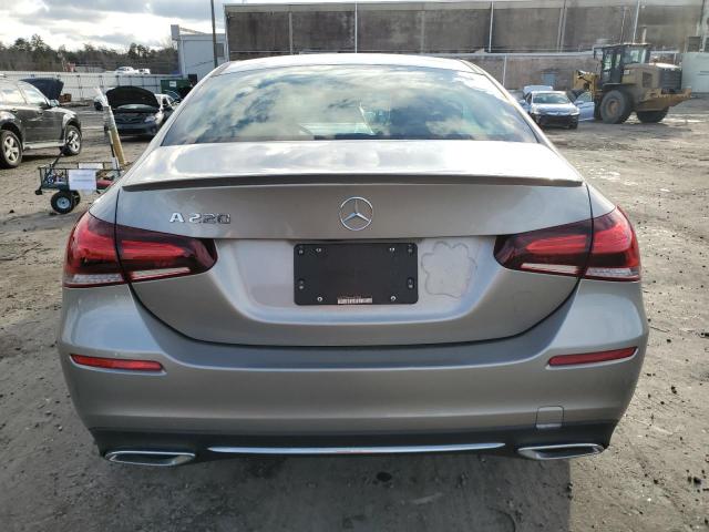 WDD3G4EB2KW021562 | 2019 MERCEDES-BENZ A 220