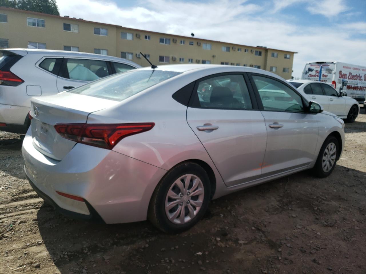 3KPC24A67ME130100 2021 Hyundai Accent Se