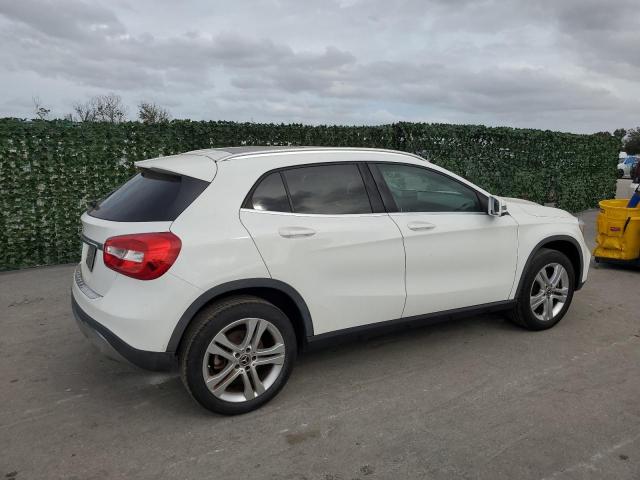 VIN WDCTG4EB7JJ490985 2018 Mercedes-Benz GLA-Class,... no.3