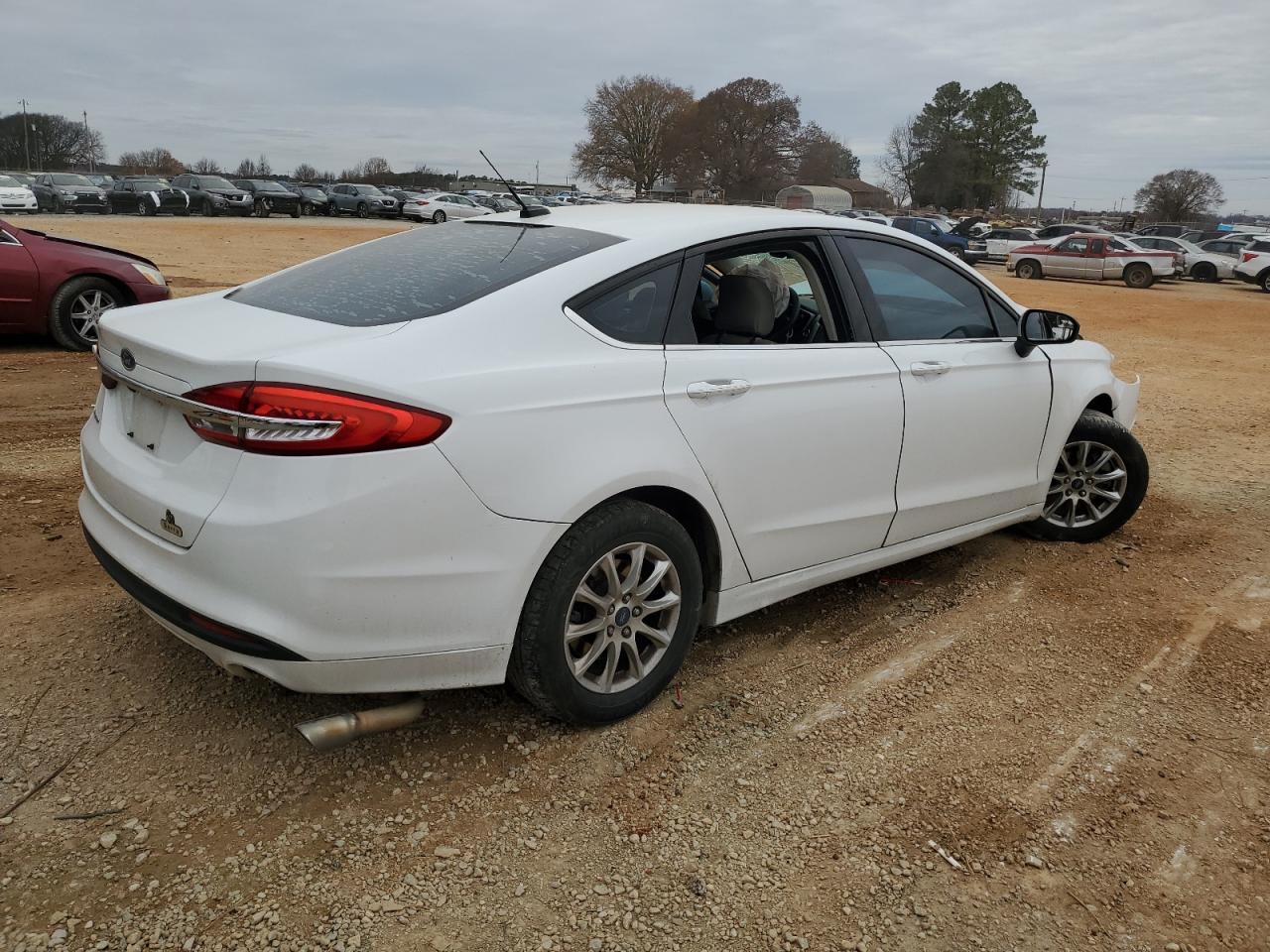 3FA6P0G76HR240177 2017 Ford Fusion S