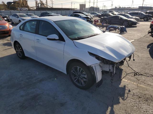 3KPF24AD7PE649681 Kia Forte LX 4