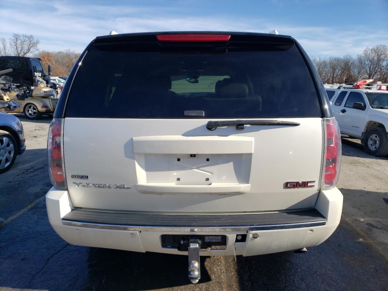 1GKFK06249R227475 2009 GMC Yukon Xl Denali