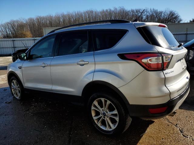 1FMCU9HD8JUB18753 2018 FORD ESCAPE, photo no. 2