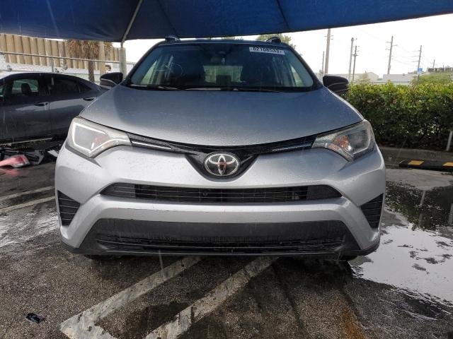 2018 TOYOTA RAV4 LE - JTMZFREV2JJ166790