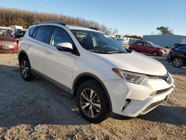 2T3WFREV8HW376566 | 2017 TOYOTA RAV4 XLE