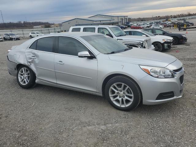 2016 Chevrolet Malibu - Image 4