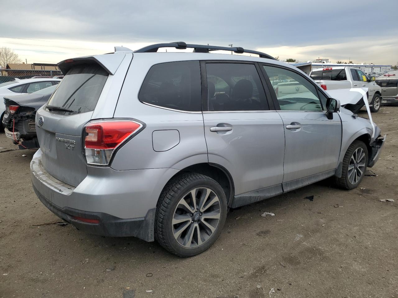 JF2SJGEC6HH494462 2017 Subaru Forester 2.0Xt Premium