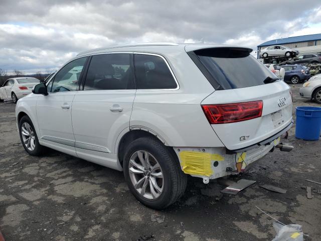 VIN WA1LAAF74KD010198 2019 Audi Q7, Premium Plus no.2