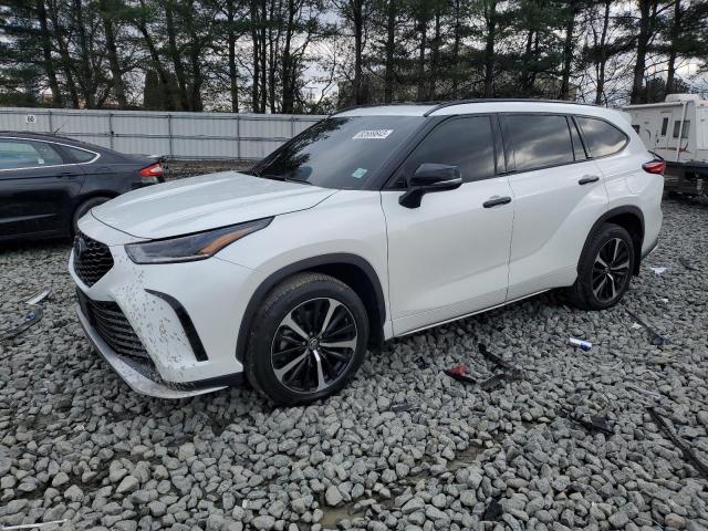 2022 Toyota Highlander XSE