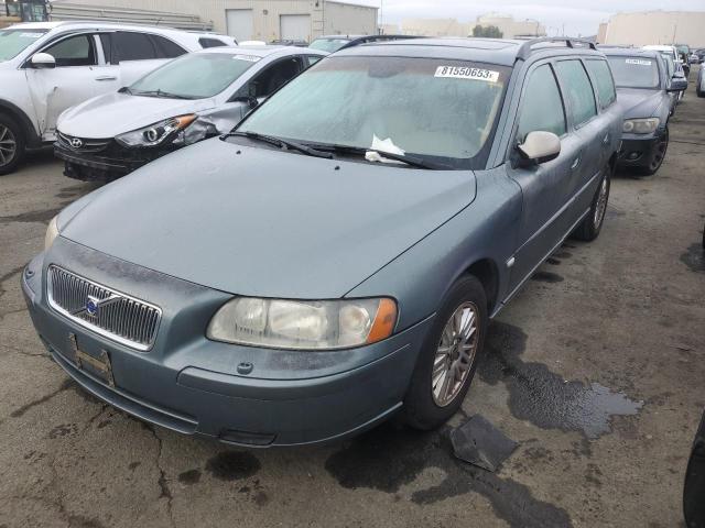 2005 Volvo V70 