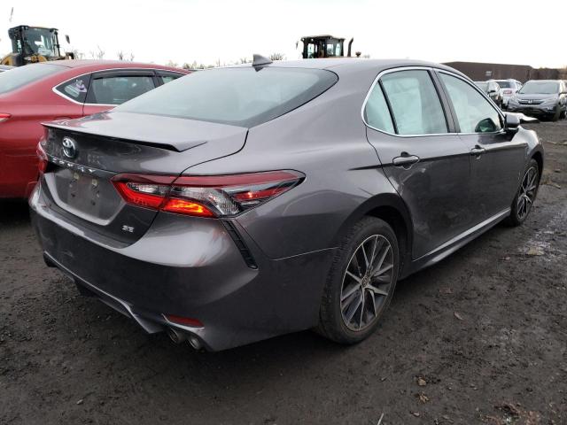 4T1G11AK6NU647676 | 2022 TOYOTA CAMRY SE