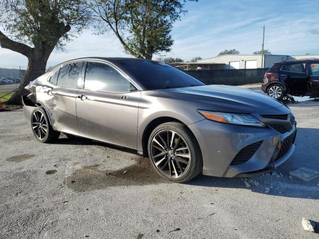 Vin: 4t1b61hkxju141232, lot: 79718143, toyota camry xse 20184