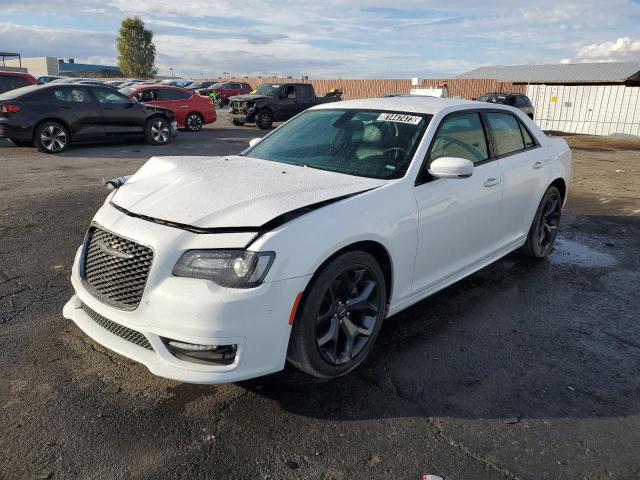 2021 Chrysler 300 Touring