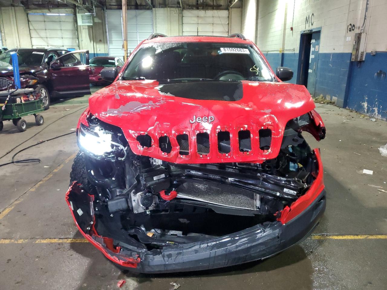 1c4pjmbx1kd284408 1C4PJMBX1KD284408 2019 Jeep Cherokee Trailhawk