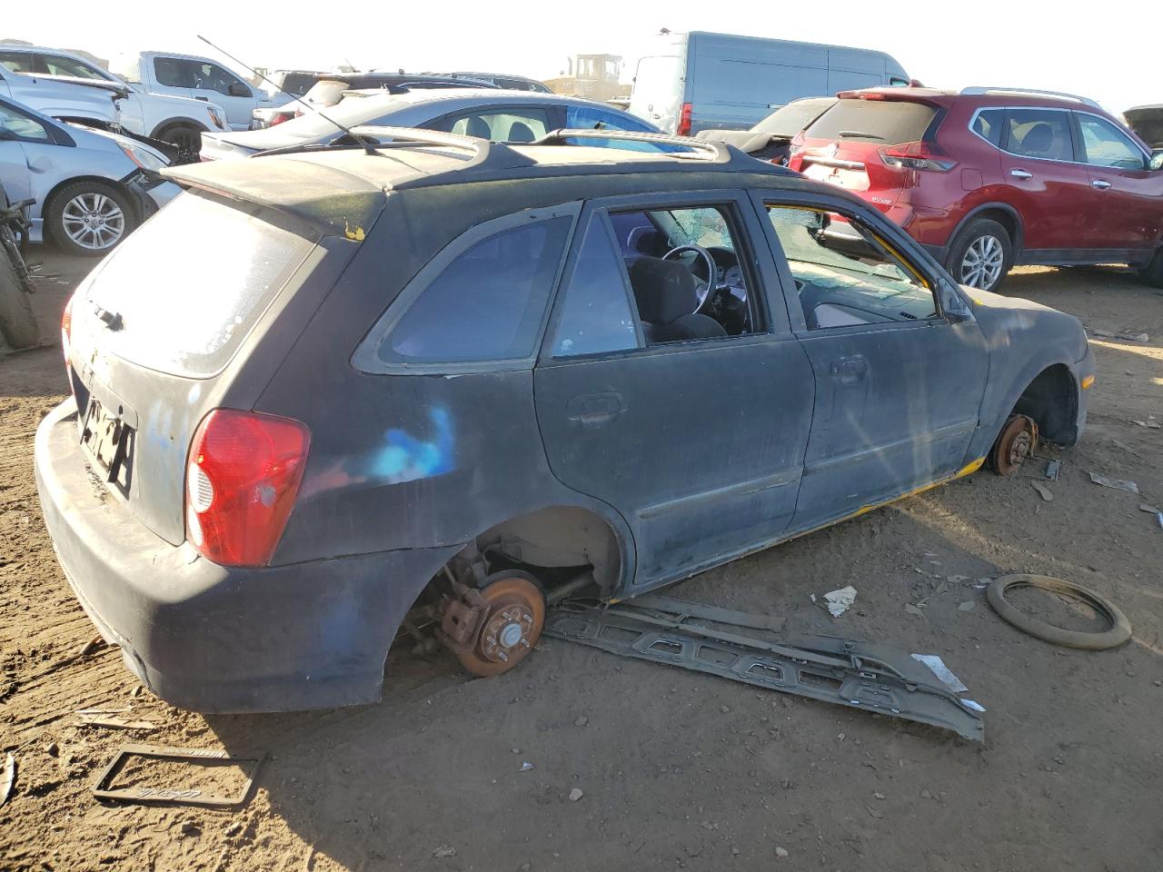 JM1BJ245X21531145 2002 Mazda Protege Pr5