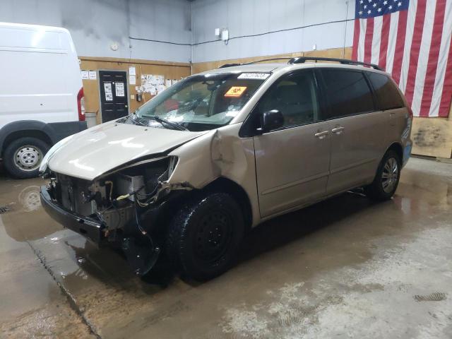 Lot #2469068855 2006 TOYOTA SIENNA LE salvage car