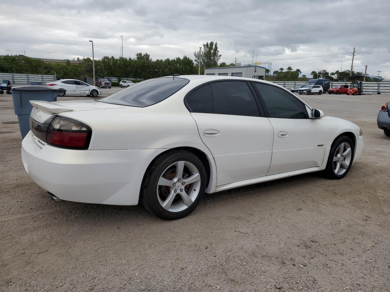 1G2HZ54Y55U182577 2005 Pontiac Bonneville Gxp
