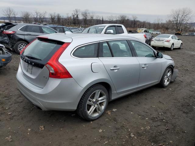 2015 VOLVO V60 PREMIE - YV140MEK2F1260822