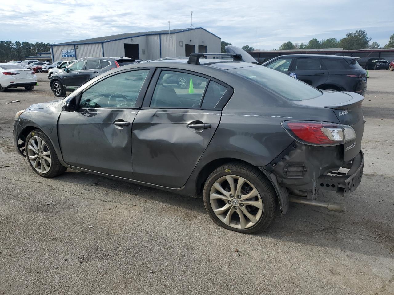 JM1BL1W54B1363729 2011 Mazda 3 S