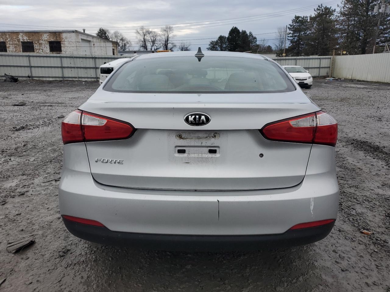 KNAFK4A61F5339356 2015 Kia Forte Lx