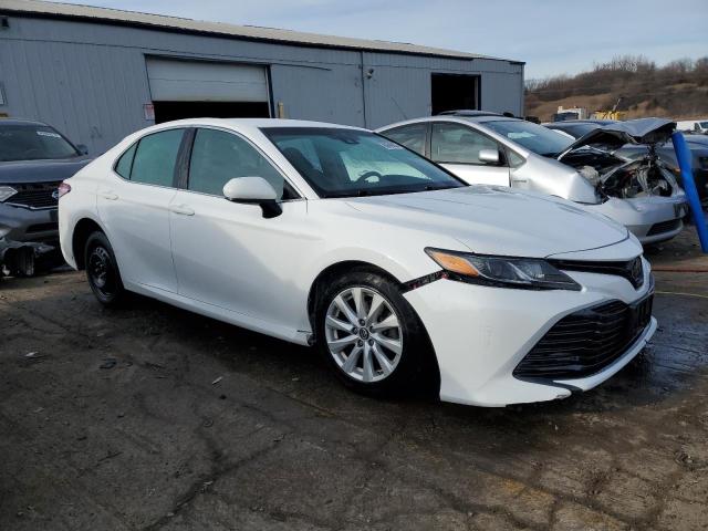 2018 Toyota Camry L VIN: 4T1B11HK2JU096561 Lot: 80699823