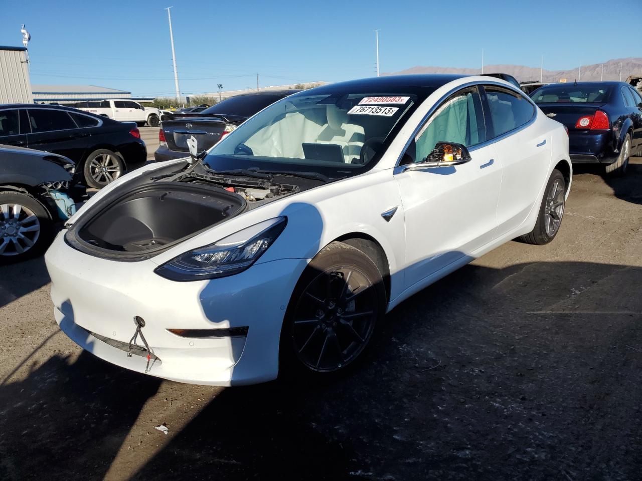 2020 Tesla Model 3 vin: 5YJ3E1EA0LF615580