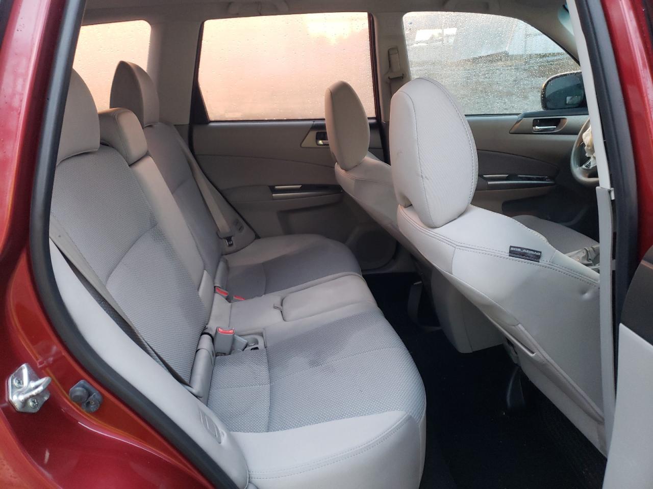 JF2SHADC1BH745311 2011 Subaru Forester 2.5X Premium