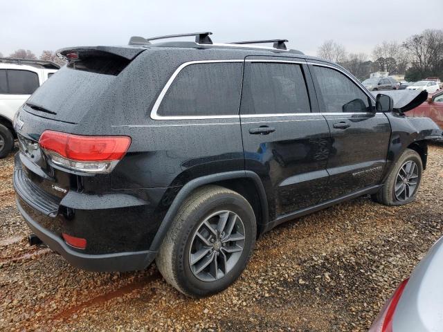 1C4RJEAG8JC434132 2018 Jeep Grand Cherokee Laredo