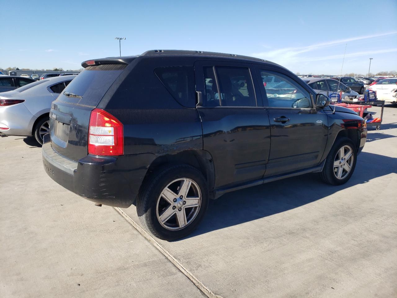 1J4NF4FB9AD540777 2010 Jeep Compass Sport