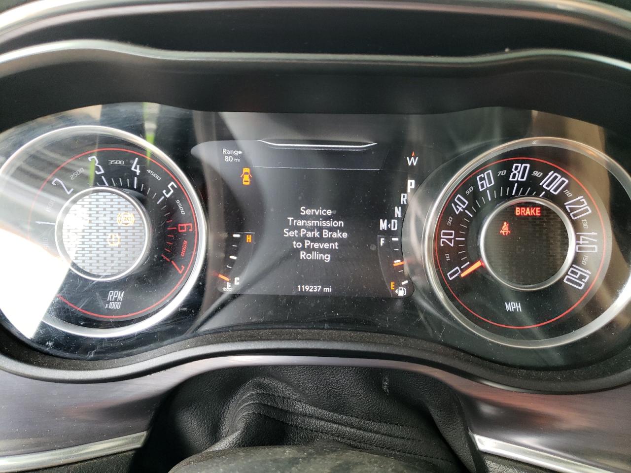 2C3CDZAT1FH718826 2015 Dodge Challenger Sxt