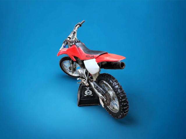 2002 xr200