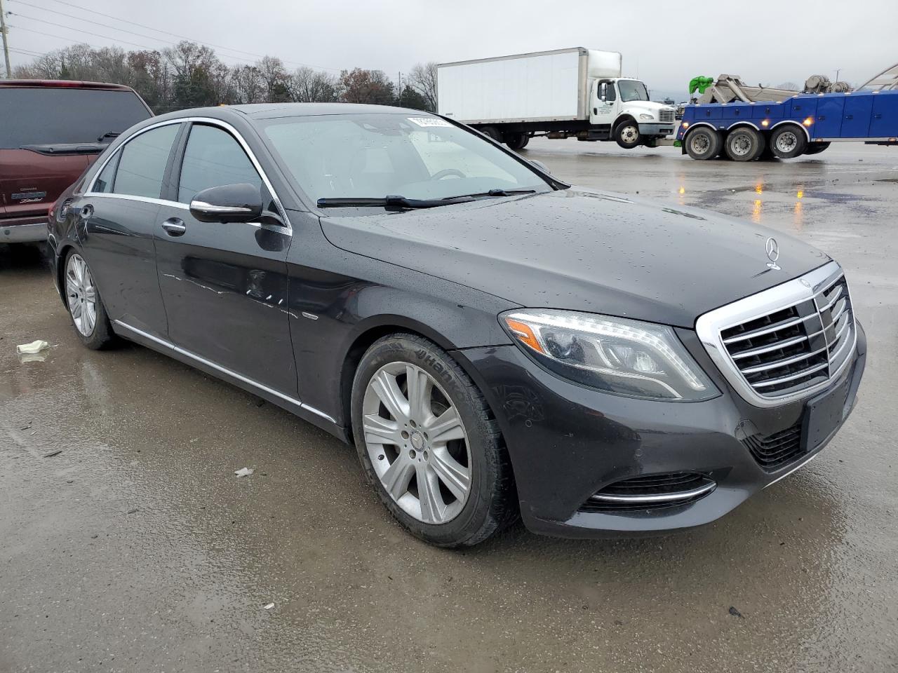 WDDUG8FB7EA017549 2014 Mercedes-Benz S 550 4Matic