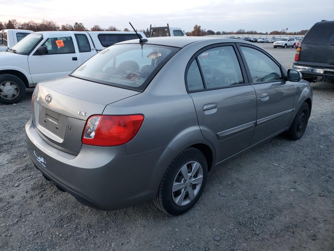 knadh4a39a6691843 KNADH4A39A6691843 2010 Kia Rio Lx