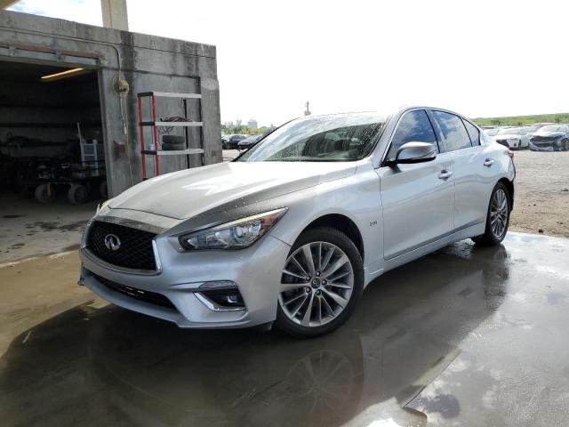 2018 INFINITI Q50 LUXE